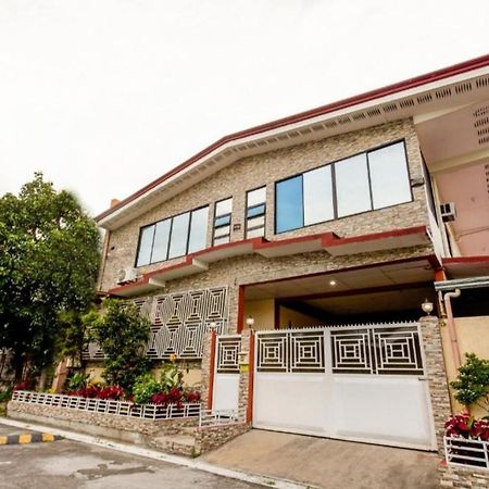 La Belladoza Near Airport Hotell Paranaque City Eksteriør bilde