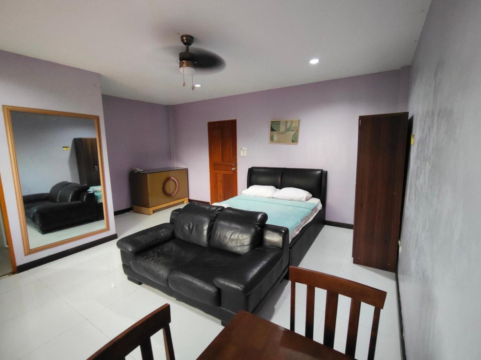 La Belladoza Near Airport Hotell Paranaque City Eksteriør bilde